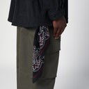 قميص ديستين باللون الرمادي الفحمي من الصوف والكشمير