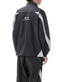 Abbigliamento Oakley....