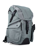 Sacs Oakley..