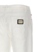 دولتشي آند غابانا شعار اللوحة الجينز