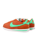 Nike-Turnschuhe