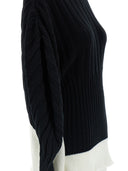 Issey Miyake 'hinter den Kulissen' Pullover