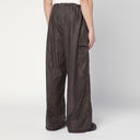 I nostri pantaloni marroni erediti in nylon