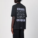 Rappresenta la maglietta di cotone nero atlante