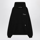 Black Hoodie mit Logo darstellen