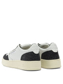 Baskets et slip-on Autry