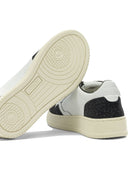 Baskets et slip-on Autry