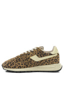 Baskets et slip-on Autry