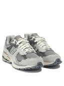 New Balance "2002 R Protection Pack" Low Sneakers