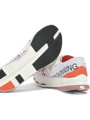 Sur les baskets basses « Coudboom Echo 3 ».
