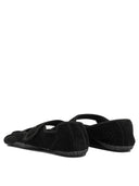 Vibram Five Fingers "Performa Jane Evo" Low Top Sneakers.