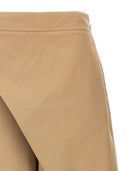 Loewe ha alzato i pantaloni delle colture