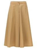 Falda de la puerta de la bodega 'Ari B'