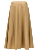 Falda de la puerta de la bodega 'Ari B'