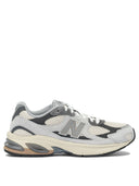 New Balance "U2010 V1" Sneakers