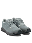 Sobre correr zapatillas de deporte "Cloud 6"