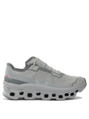 Sobre el uso de zapatillas deportivas "Cloudmonster Void"