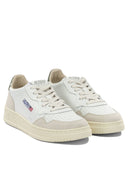 Autry "Medalist Low" Low Top Sneakers