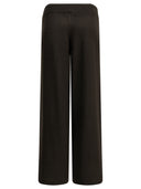 Lisa Yang Hose
