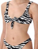 L'abbigliamento del mare Attico bianco