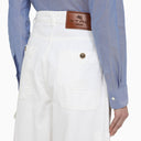 Pantalon de denim large et blanc étro