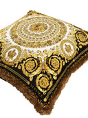 Versace Home su tutto il cuscino di stampa