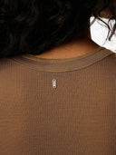 Ami Debardeur Avec Patte Boutonnee