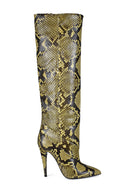 Saint Laurent uda wysokie buty Kiki