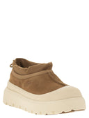 شبشب Ugg Chestnut Tasman Weather Hybrid