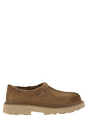 Ugg Tasman Lug Suede Sabot