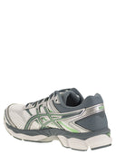Asics Gel Cumulus 16跑鞋
