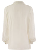 Chemisier de soie max mara studio ubicato avec cravate