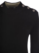 Sportmax Renania配备了按钮
