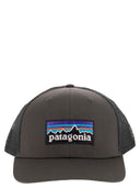 Patagonia hatt med broderad logotyp på framsidan