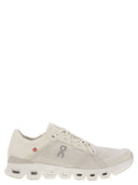 Auf Cloud x 4 Turnschuhen