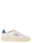 Autry Medalist Low Leather Sneakers With Embossed Logo