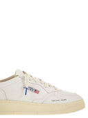 Autry Medalist Low Leather Sneakers With Embossed Logo