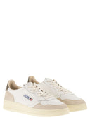 Baskets basses en cuir et daim Autry Medalist