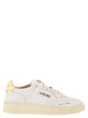 Autry Medalist Low Leather Sneakers With Embossed Logo
