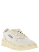 Autry Medalist Low Leather Sneakers