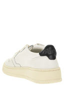 Autry Medalist Low Leather Sneakers