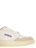 Autry Medalist Low Leather Sneakers