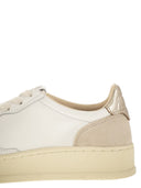 Autry Medalist Low Leather Sneakers