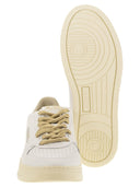 Autry Medalist Low Leather Sneakers