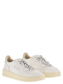 Autry Medalist Low Leather Sneakers