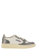 Autry Medalist Low Leather Sneakers