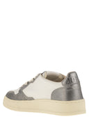 Autry Medalist Low Leather Sneakers