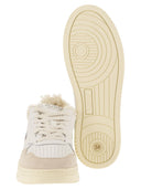 Autry Medalist-Ledersneaker mit Lammfellbesatz
