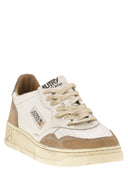 Autry Super Vintage Leather Sneakers