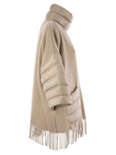 Poncho di lana Herno con i dettagli